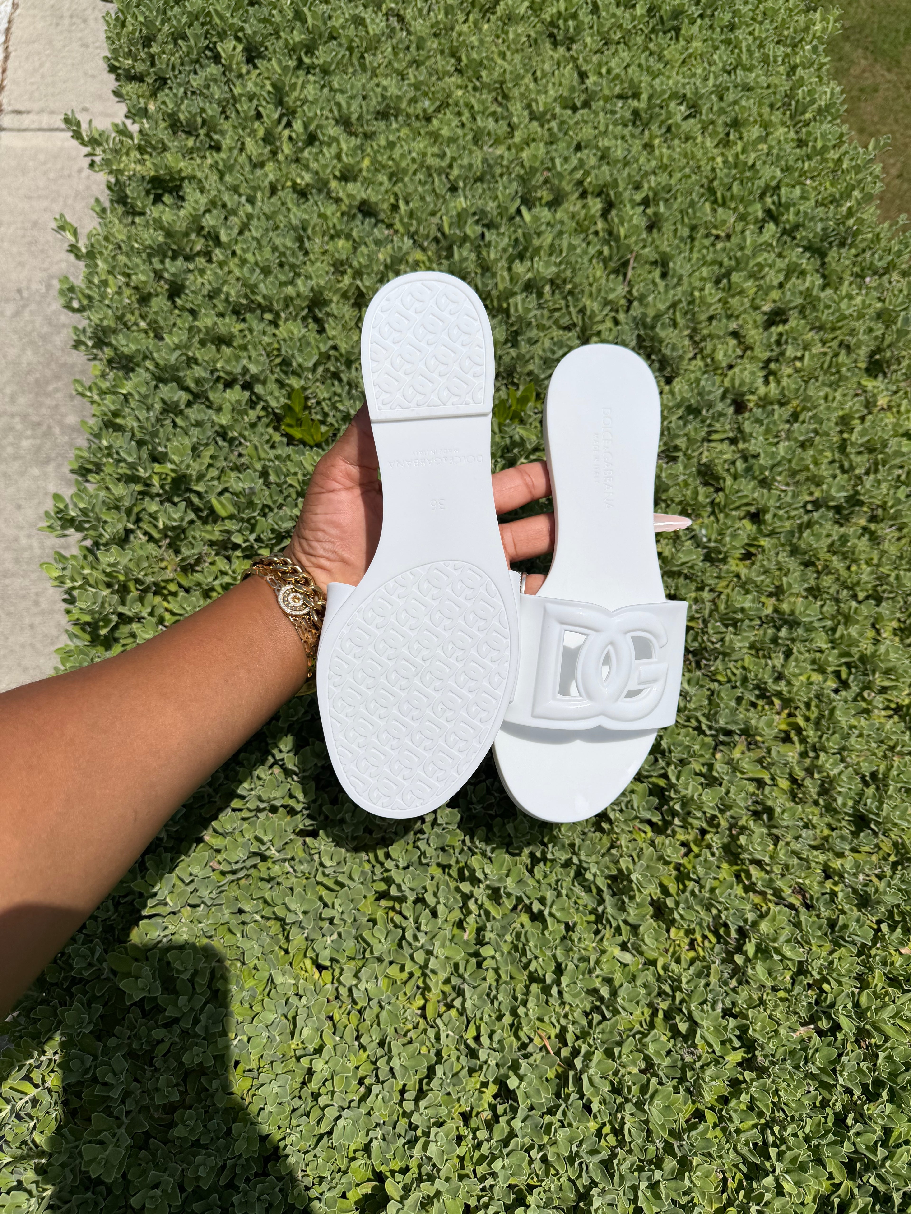 D&G SUMMER SLIPPERS