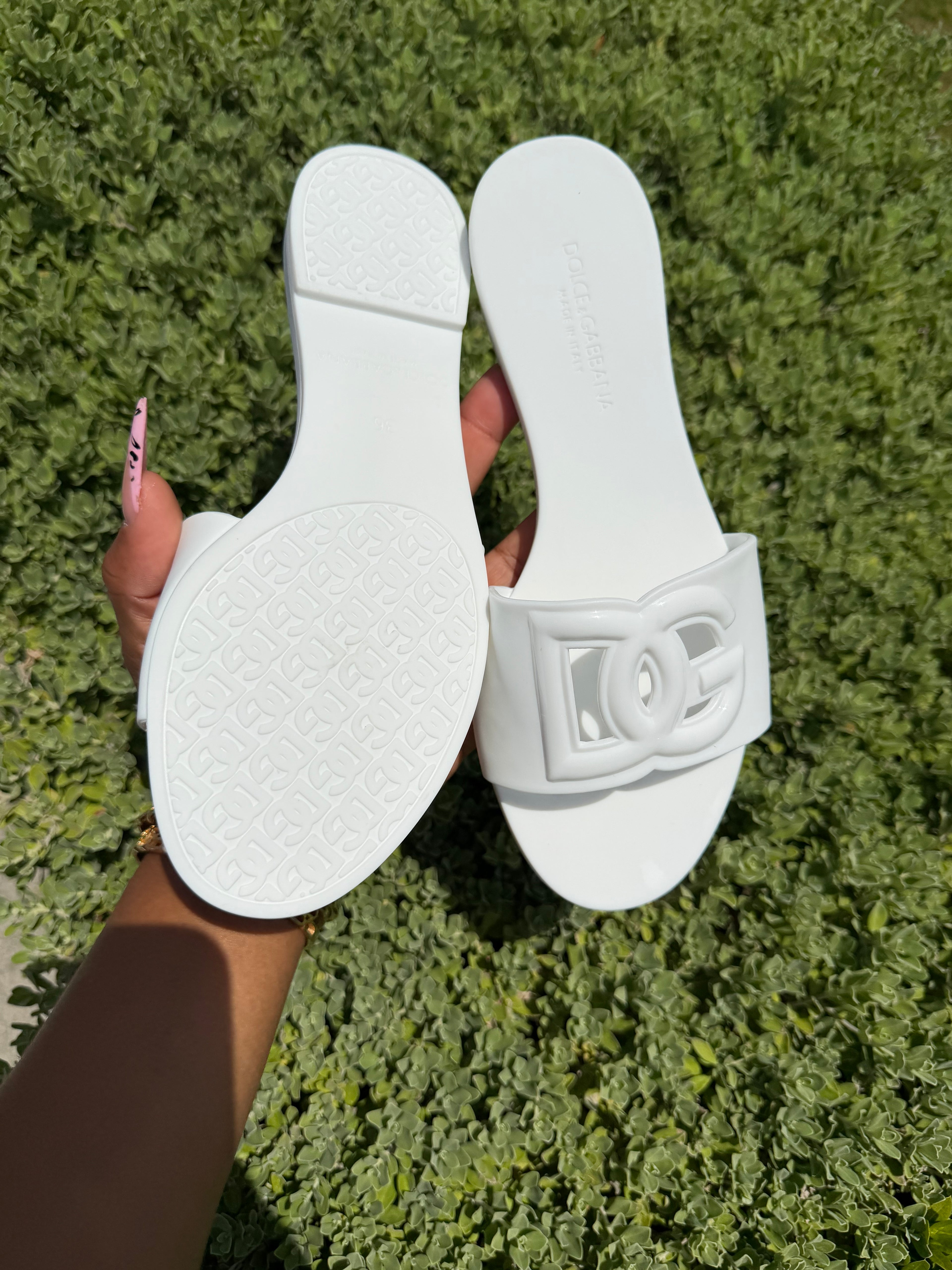 D&G SUMMER SLIPPERS